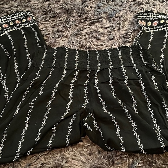 Three Dots Printed Pull on Pants for Womens Size M.  Super bohemian style. - Picture 1 of 5